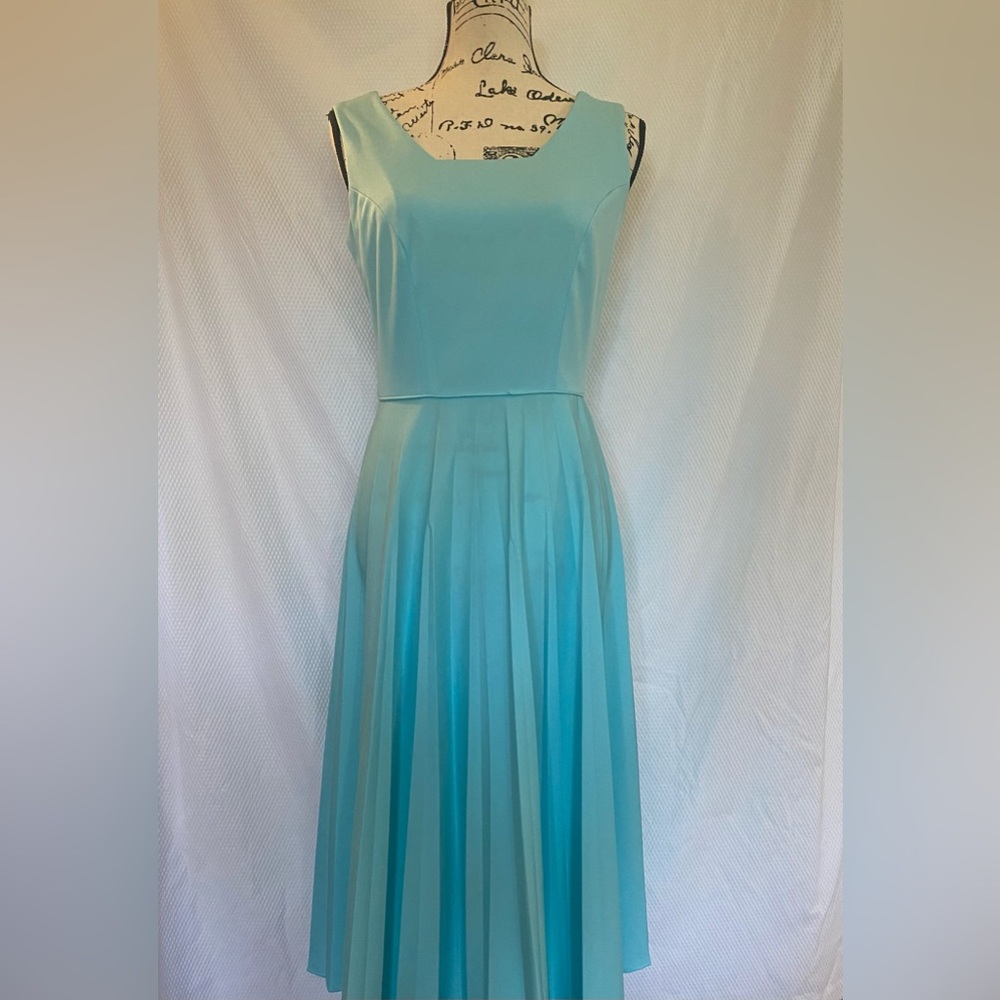 Vintage 60’s/70’s A-Line Aqua Pleated Dress